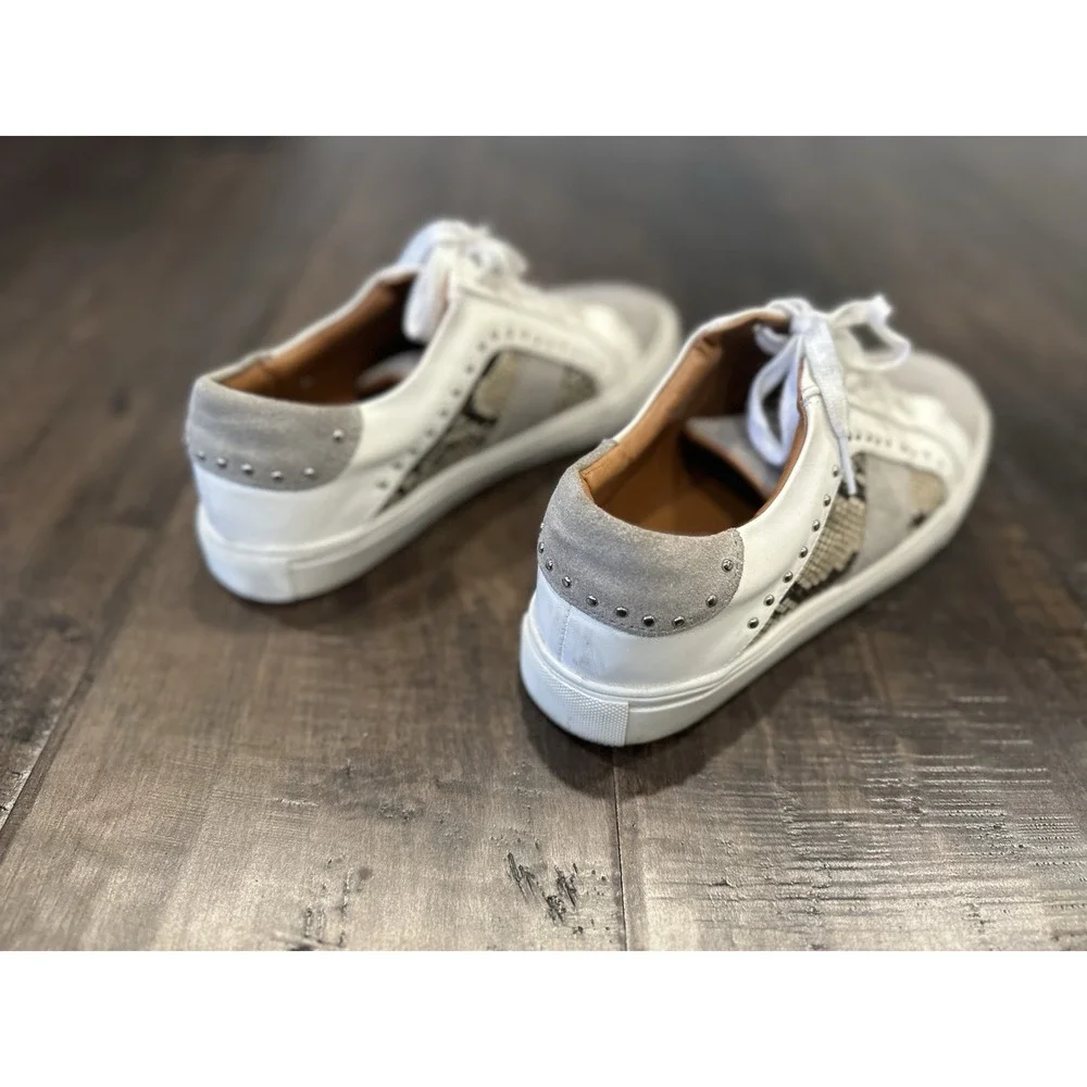 Steve Madden Annita Sneaker Leather‎ Reptile Snakeskin Studs 8 Tennis Shoe